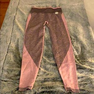 Victoria Secret PINK Gym Leggings!